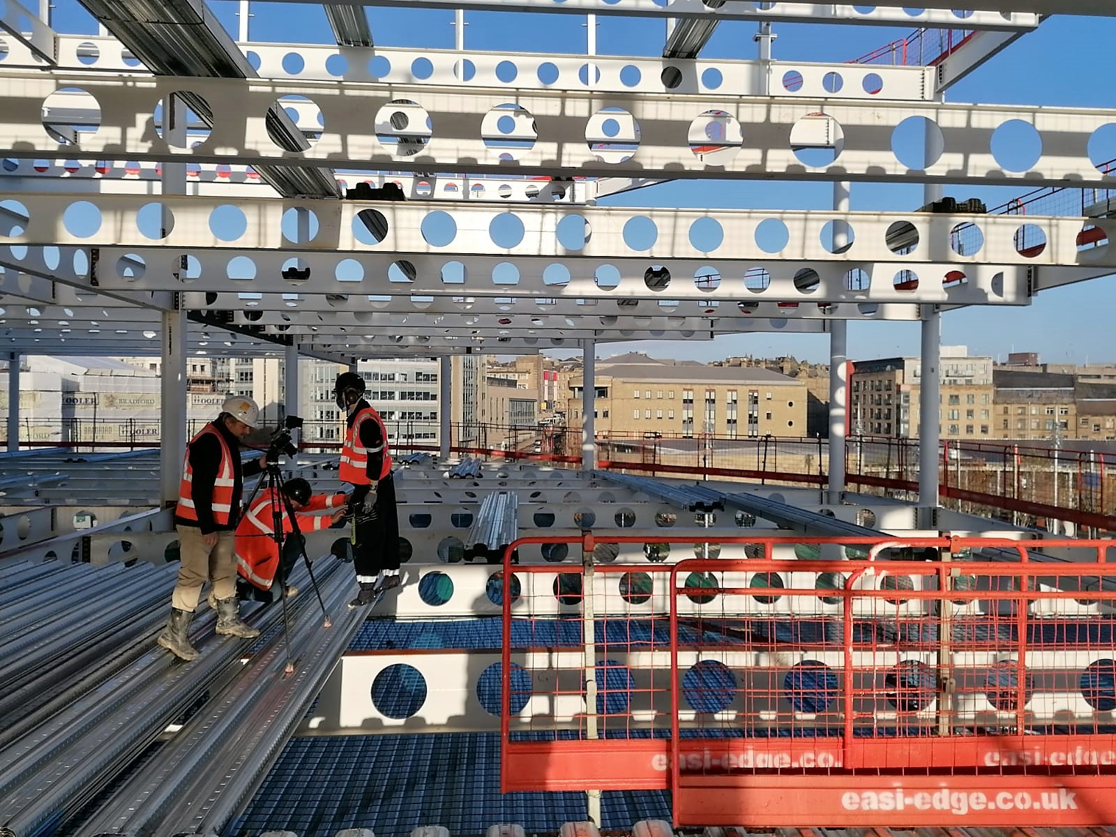 Northern Steel Decking, Severfield and Curtis Moore (Cladding Systems) – say 'yes' to our inflatable net recovery system